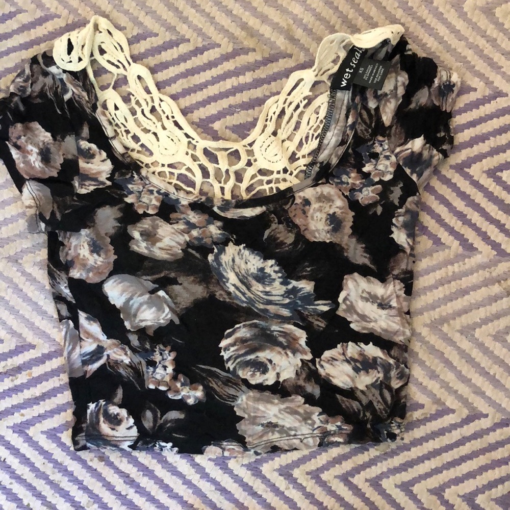 Flower Crop top